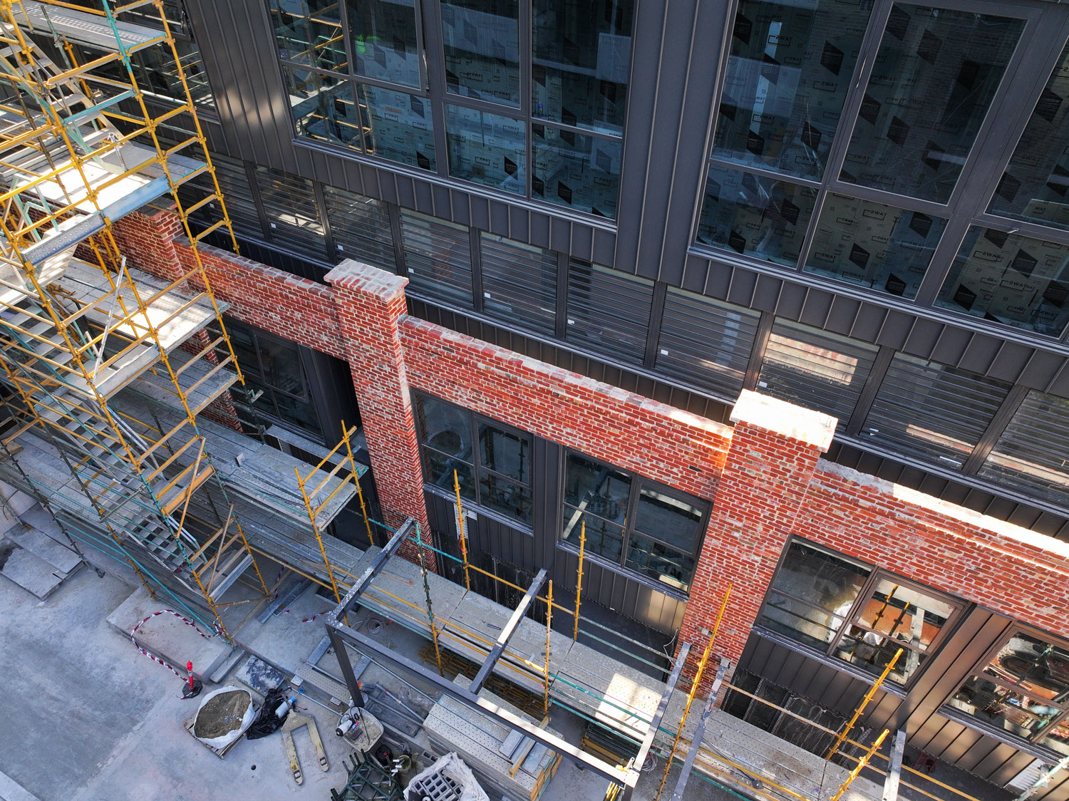 industrial brick cleaning